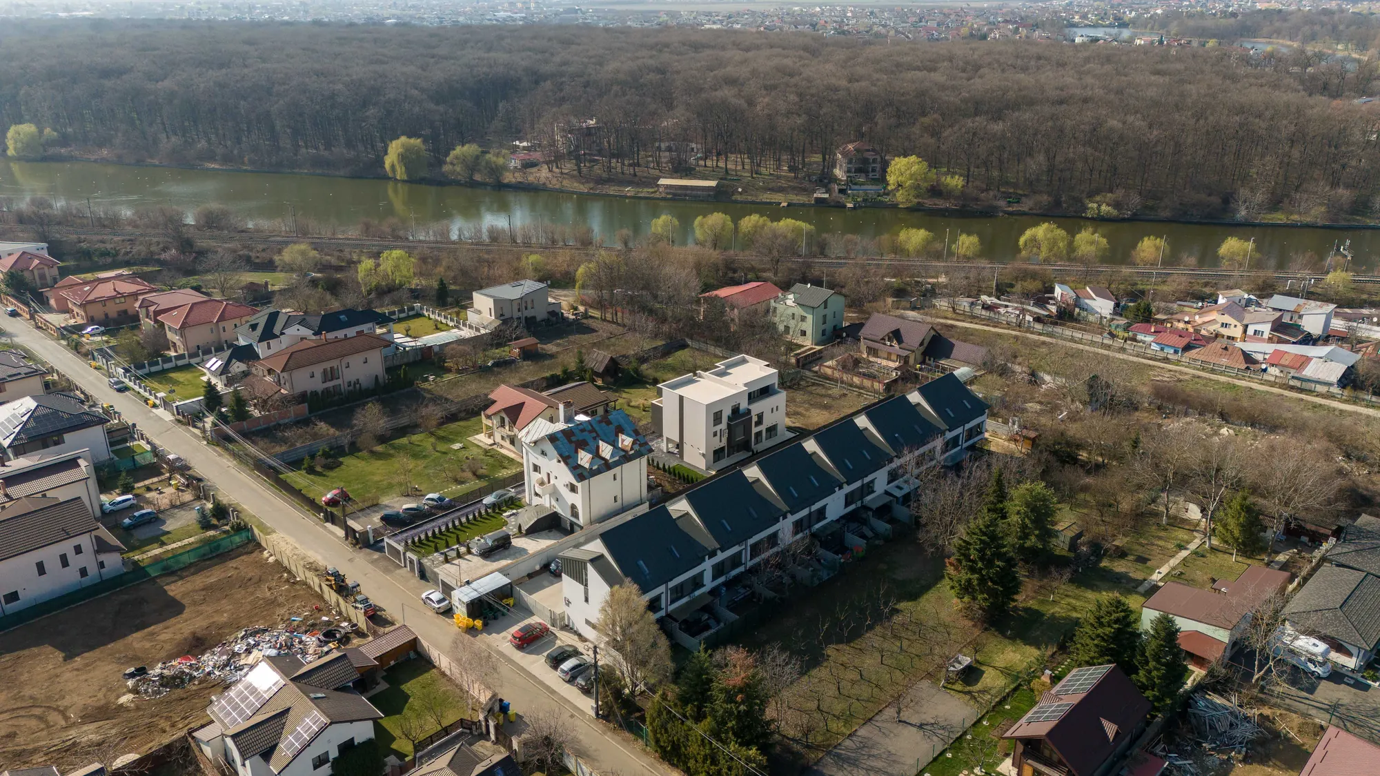 Aerial view of Mogoșoaia I, with the lake and forest nearby